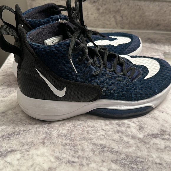 NIKE Zoom Rize Men's Sz 9 Navy Blue Basketball Sneakers  BQ 5468-402 - Picture 3 of 7